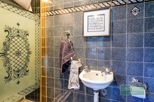 Photo 16- click for photo gallery